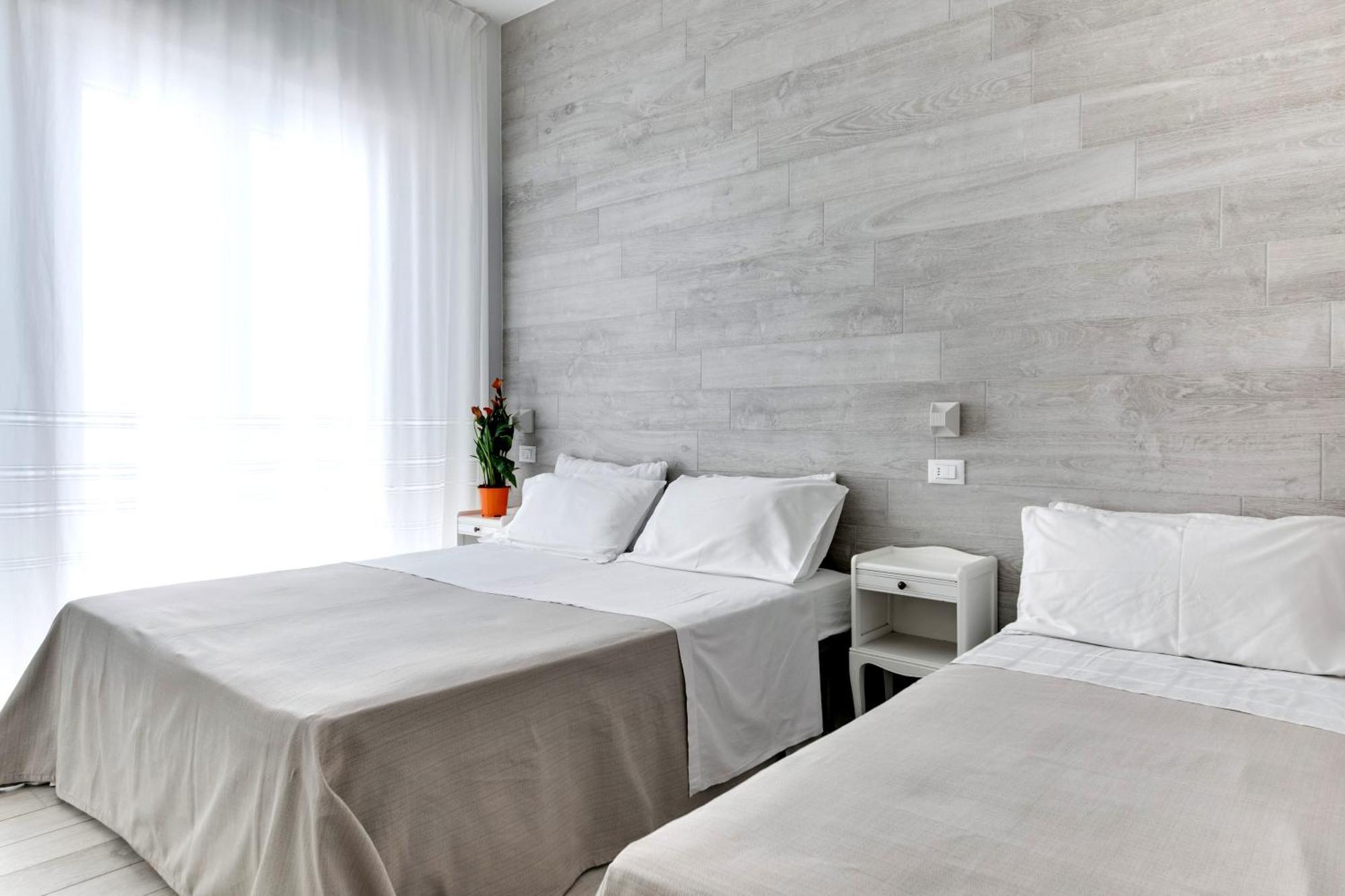Residence Diffuso Arcobaleno Gabicce Mare Exterior photo